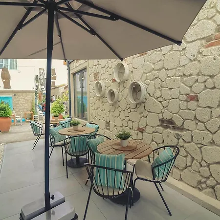 Hotell Sulty's Koeyici *