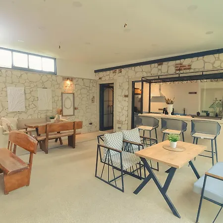 Sulty's Koeyici * ألاتشاتي